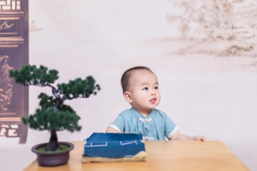 陕西宝宝喊肚子疼怎么回事